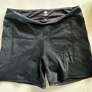 Rabbit running shorts 4”
